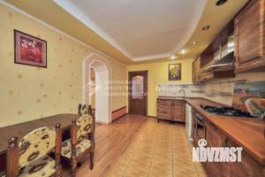 4-к квартира, вторичка, 107м2, 2/10 этаж