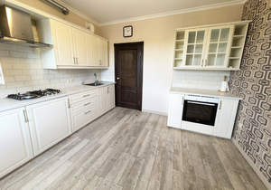 3-к квартира, вторичка, 168м2, 7/7 этаж