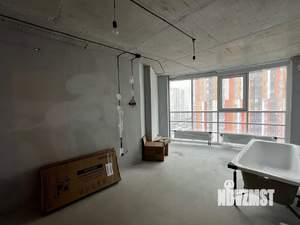 3-к квартира, вторичка, 70м2, 12/32 этаж