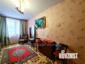 4-к квартира, вторичка, 62м2, 1/5 этаж