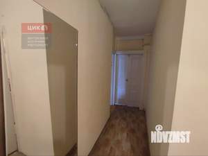 3-к квартира, вторичка, 60м2, 1/1 этаж