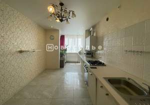 2-к квартира, вторичка, 81м2, 16/17 этаж