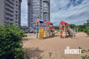 1-к квартира, вторичка, 46м2, 3/17 этаж