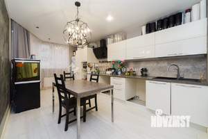 3-к квартира, вторичка, 85м2, 2/19 этаж