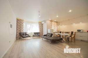 3-к квартира, вторичка, 116м2, 1/17 этаж
