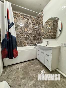 2-к квартира, вторичка, 63м2, 25/32 этаж