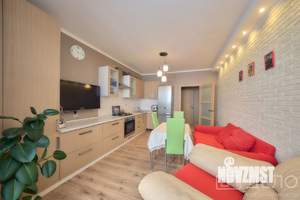 2-к квартира, вторичка, 65м2, 12/15 этаж