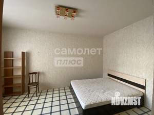 2-к квартира, вторичка, 98м2, 1/4 этаж
