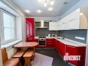 2-к квартира, вторичка, 81м2, 4/10 этаж