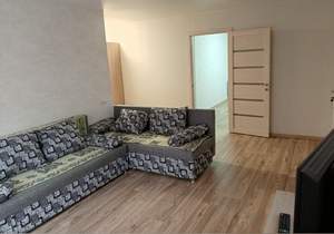 4-к квартира, вторичка, 79м2, 2/9 этаж
