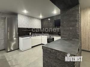 2-к квартира, вторичка, 74м2, 10/10 этаж