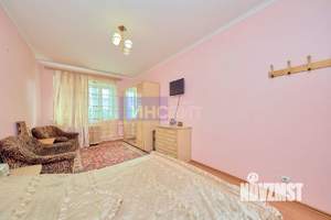 2-к квартира, вторичка, 70м2, 6/6 этаж
