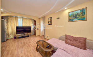 3-к квартира, вторичка, 61м2, 6/9 этаж