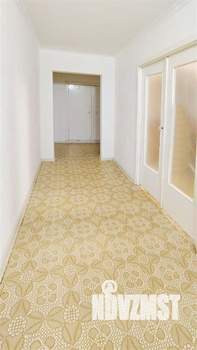 3-к квартира, вторичка, 66м2, 6/9 этаж