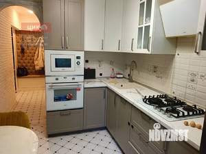 3-к квартира, вторичка, 68м2, 1/9 этаж