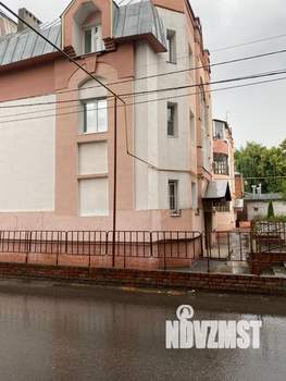 4-к квартира, вторичка, 114м2, 1/3 этаж