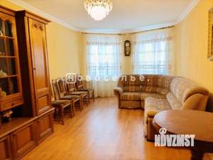 4-к квартира, вторичка, 115м2, 6/10 этаж