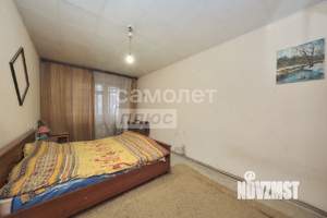 4-к квартира, вторичка, 75м2, 1/9 этаж