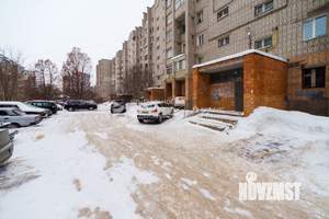 3-к квартира, вторичка, 64м2, 3/9 этаж