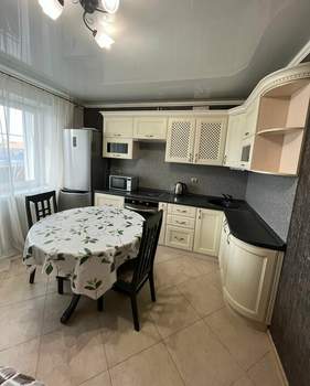 1-к квартира, вторичка, 50м2, 6/10 этаж
