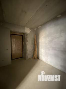 3-к квартира, вторичка, 81м2, 1/10 этаж