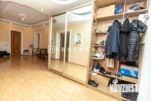 3-к квартира, вторичка, 115м2, 1/9 этаж