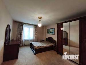 2-к квартира, вторичка, 62м2, 1/10 этаж