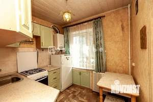 2-к квартира, вторичка, 40м2, 1/5 этаж