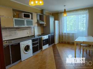 2-к квартира, вторичка, 68м2, 4/10 этаж