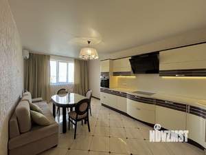 3-к квартира, вторичка, 126м2, 11/17 этаж