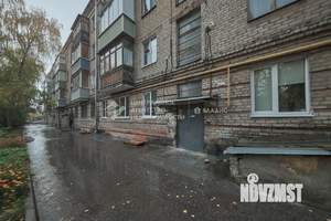 2-к квартира, вторичка, 42м2, 1/4 этаж