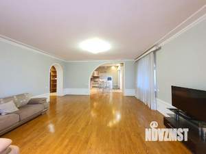 3-к квартира, вторичка, 130м2, 5/6 этаж