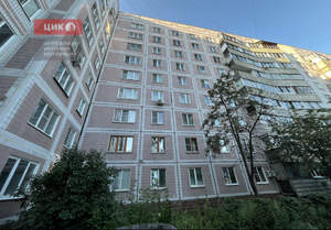 2-к квартира, вторичка, 52м2, 1/9 этаж