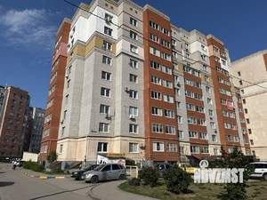 2-к квартира, вторичка, 62м2, 1/10 этаж