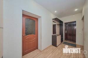 2-к квартира, вторичка, 70м2, 1/8 этаж