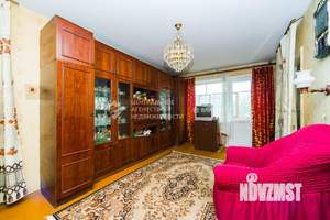 4-к квартира, вторичка, 61м2, 3/5 этаж