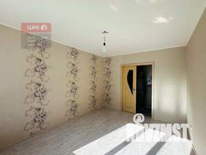 2-к квартира, вторичка, 64м2, 1/10 этаж