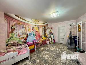 4-к квартира, вторичка, 93м2, 8/10 этаж