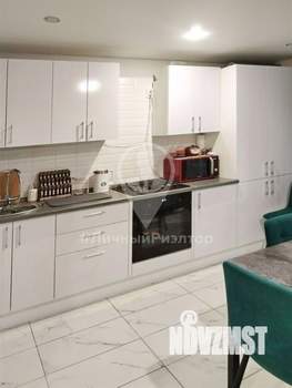 2-к квартира, вторичка, 63м2, 1/16 этаж