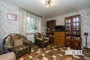 3-к квартира, вторичка, 64м2, 1/2 этаж