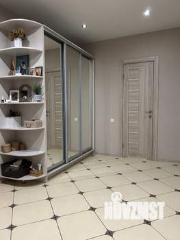 2-к квартира, вторичка, 55м2, 1/1 этаж