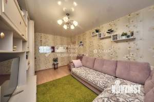 2-к квартира, вторичка, 42м2, 1/5 этаж