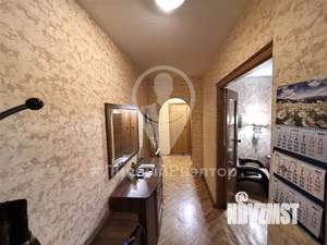 3-к квартира, вторичка, 70м2, 8/9 этаж