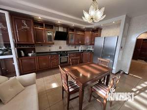 3-к квартира, вторичка, 115м2, 14/16 этаж