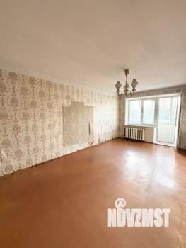 3-к квартира, вторичка, 59м2, 5/5 этаж