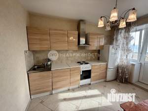 2-к квартира, вторичка, 60м2, 13/14 этаж