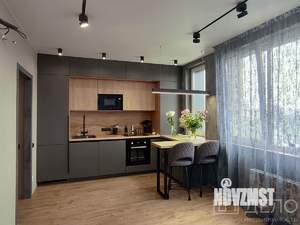 2-к квартира, вторичка, 61м2, 13/16 этаж