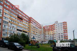 2-к квартира, вторичка, 61м2, 1/10 этаж