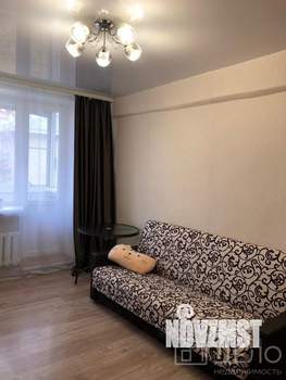 2-к квартира, вторичка, 42м2, 2/2 этаж
