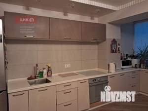 3-к квартира, вторичка, 82м2, 4/17 этаж